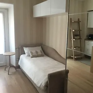  Apartment Appartamento Milano Italy